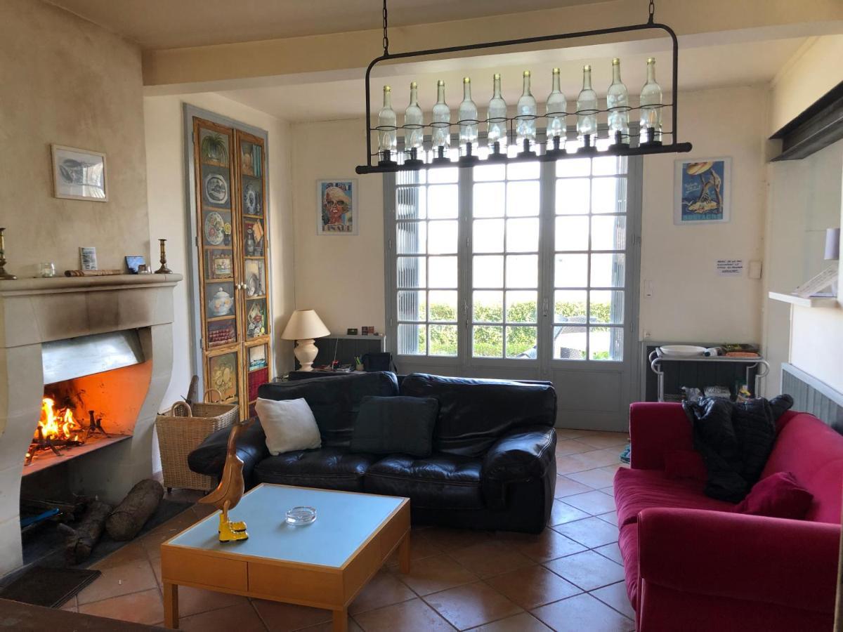 Behuard : Maison Vue Loire Экстерьер фото